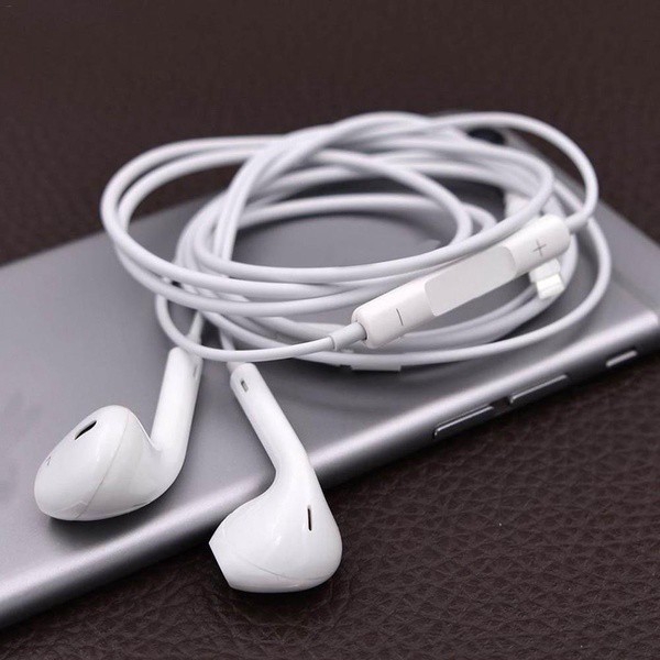 Tai nghe EarPods jack 3.5mm giảm tiếng ồn rảnh tay đa năng có điều khiển từ xa kèm mic cho Apple iPhone