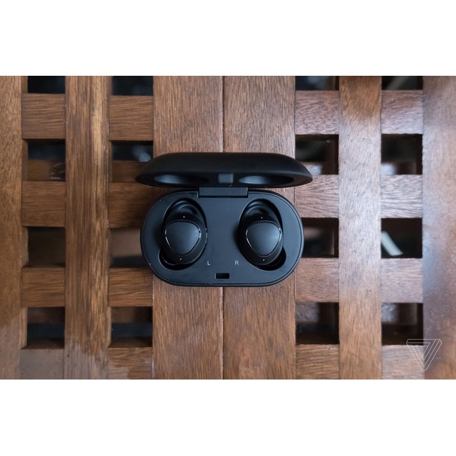 Tai nghe bluetooth Samsung Gear IconX 2018 chính hãng