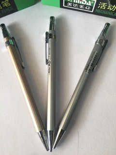 BÚT CHÌ KIM CAO CẤP MINDA -0.5-0.7