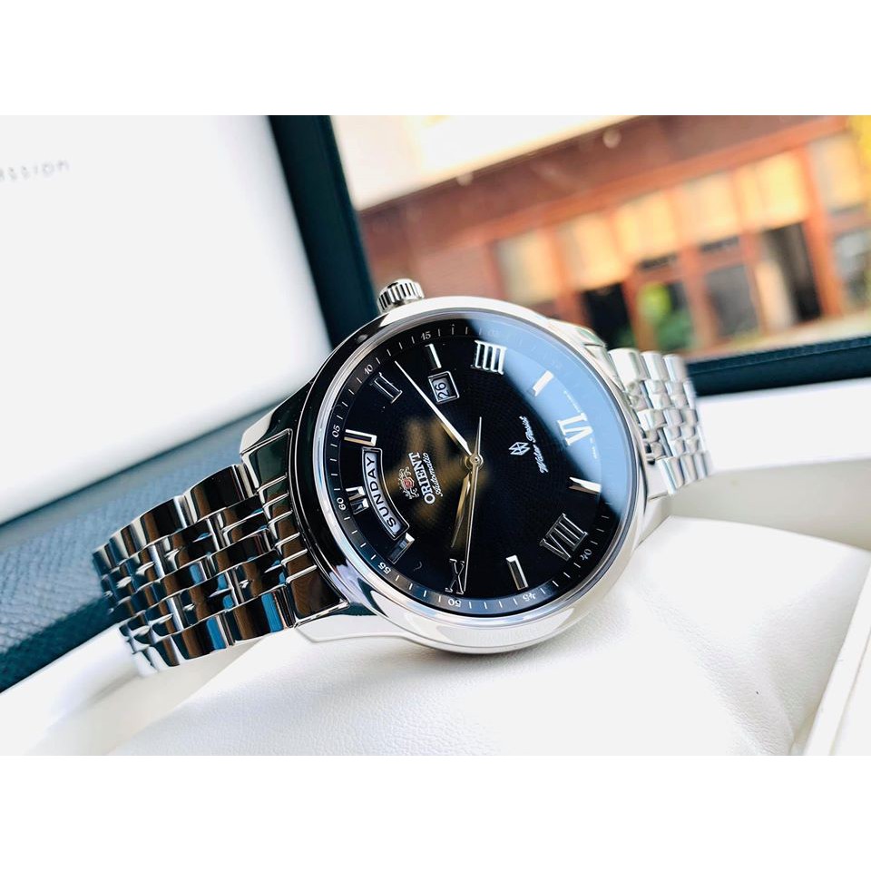 ĐỒNG HỒ NAM Orient Automatic SEV0P002BH_THIẾT KẾ HÀI HÒA SANG TRONG