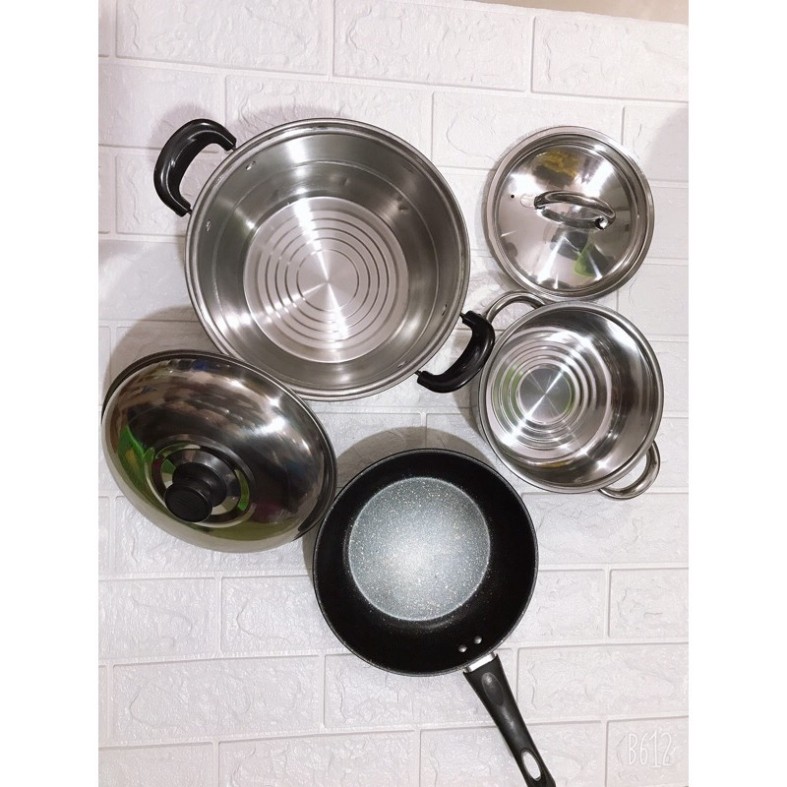 (THANH LÝ ) BỘ 3 XOONG _NỒI_CHẢO 3 MÓN GIÁ CŨ 185K