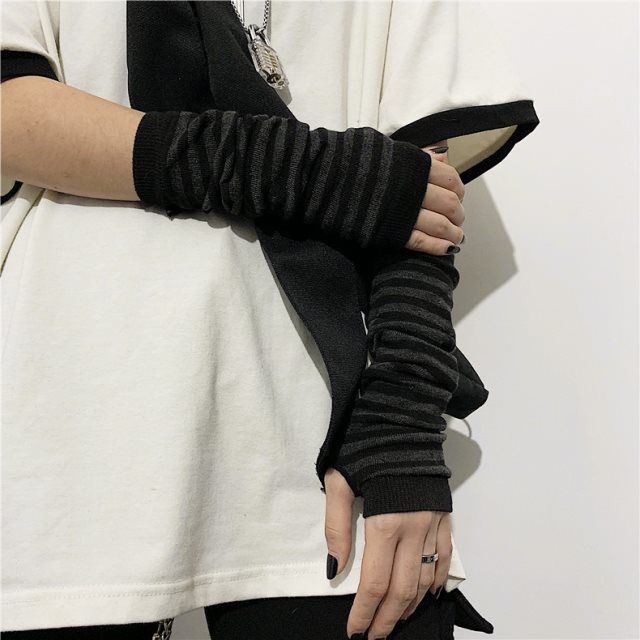 Găng Tay Chống Nắng Hở Ngón Phong Cách Harajuku Đường Phố Hàn Quốc Dễ Phối Đồ Cho Nam Và Nữ