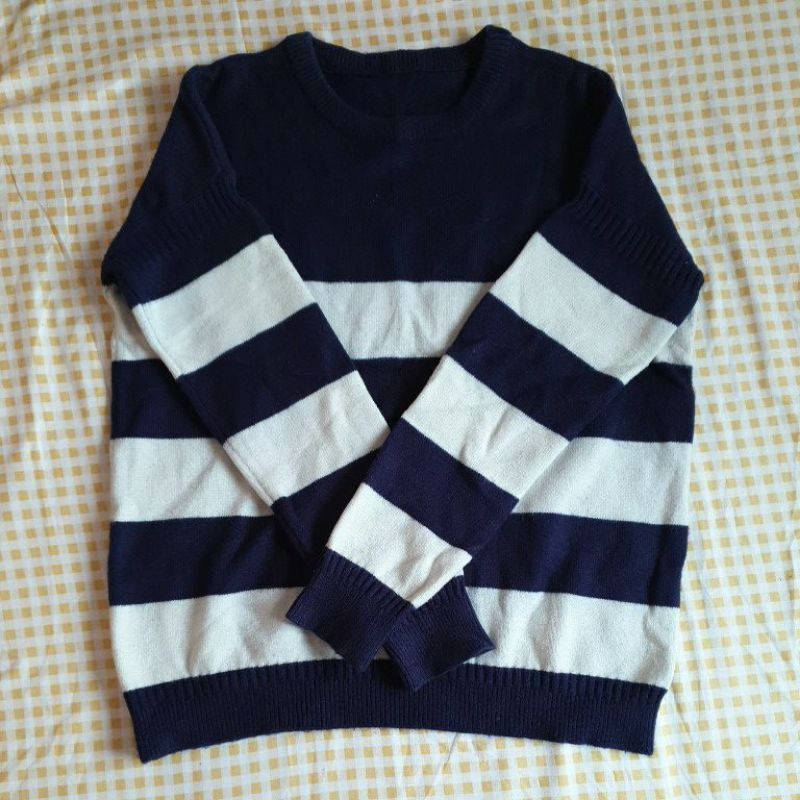 Áo len nữ size M lớn (53- 57kg) pass rẻ