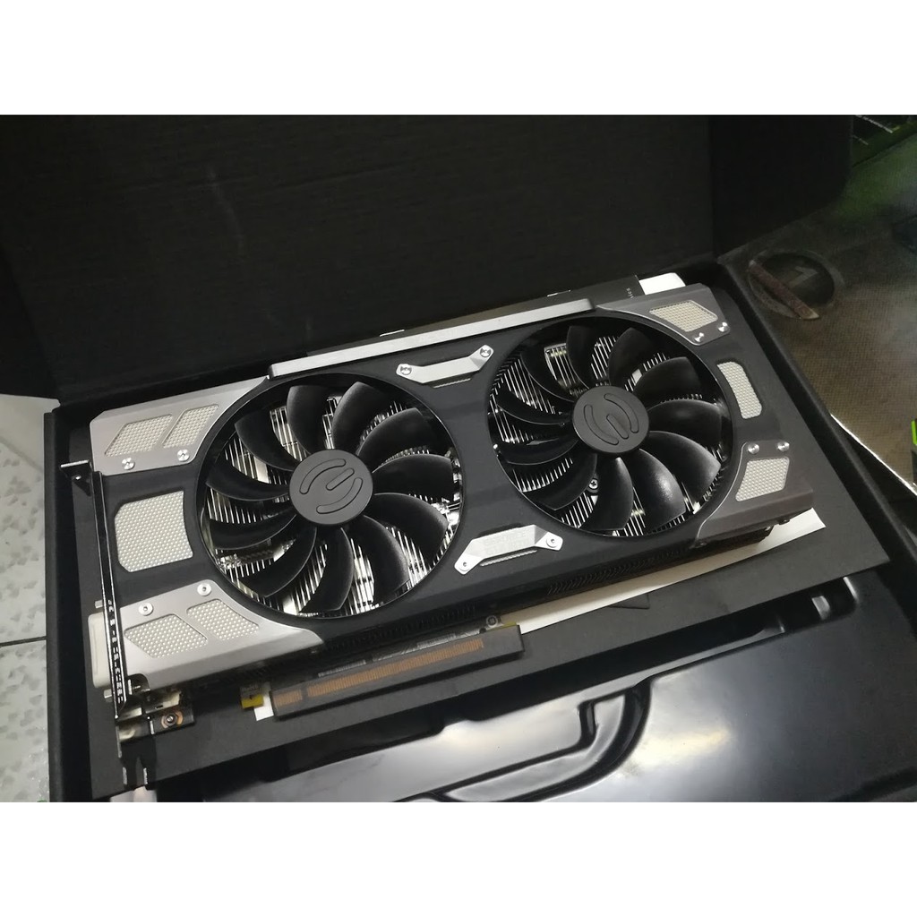 Card màn hình EVGA GeForce GTX 1070 FTW GAMING