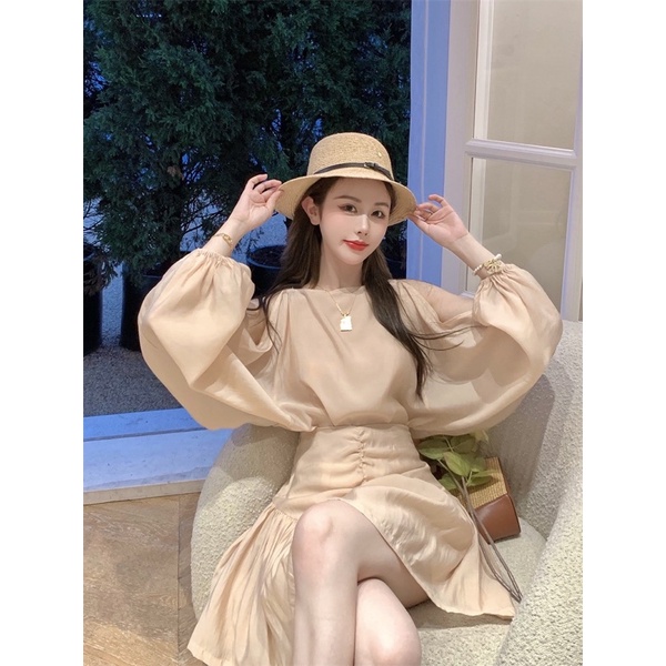 Set Áo somi lụa khoét vai bo thun + Váy lụa kiểu xoè cực xinh (taobao)