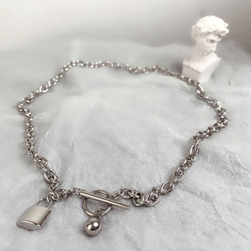 Dây Chuyền Thép Titan Mặt Ổ Khóa Tròn Thời Trang Đường Phố 23368