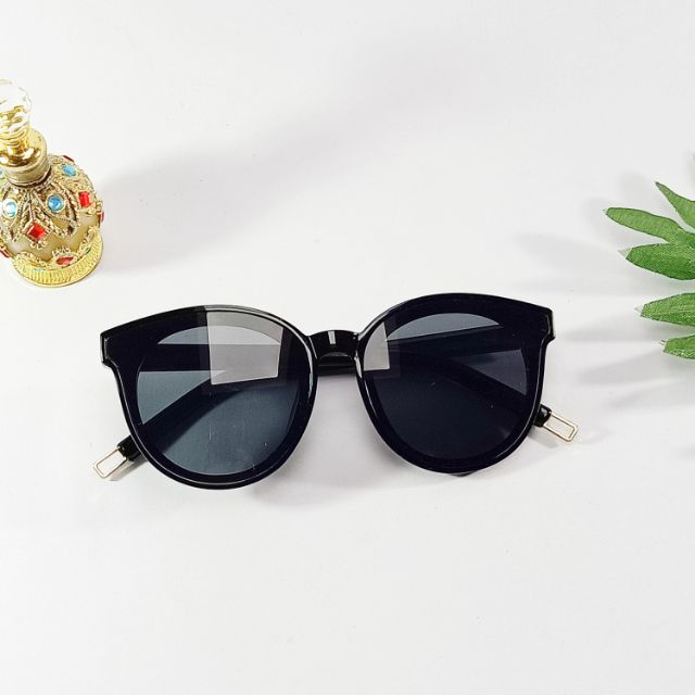 Mắt kính thời trang nam nữ đều đeo được_ chống UV 400 đây đủ