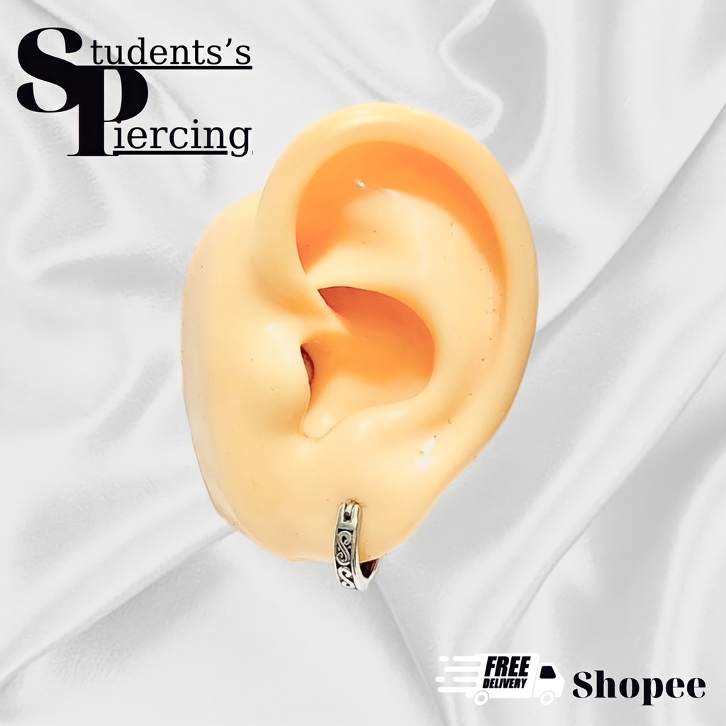 [NOW SHIP] KHUYÊN TAI VÒNG HỌA TIẾT CÁ TÍNH - KHUYÊN THÉP KHÔNG GỈ