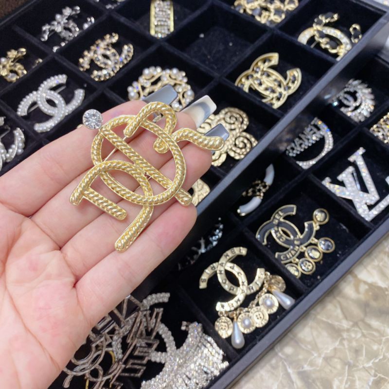 vài áo chữ DioR