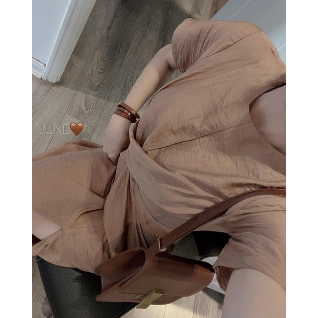 Váy xoắn eo xẻ tà