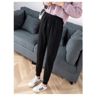Quần jogger nỉ nữ cá tính