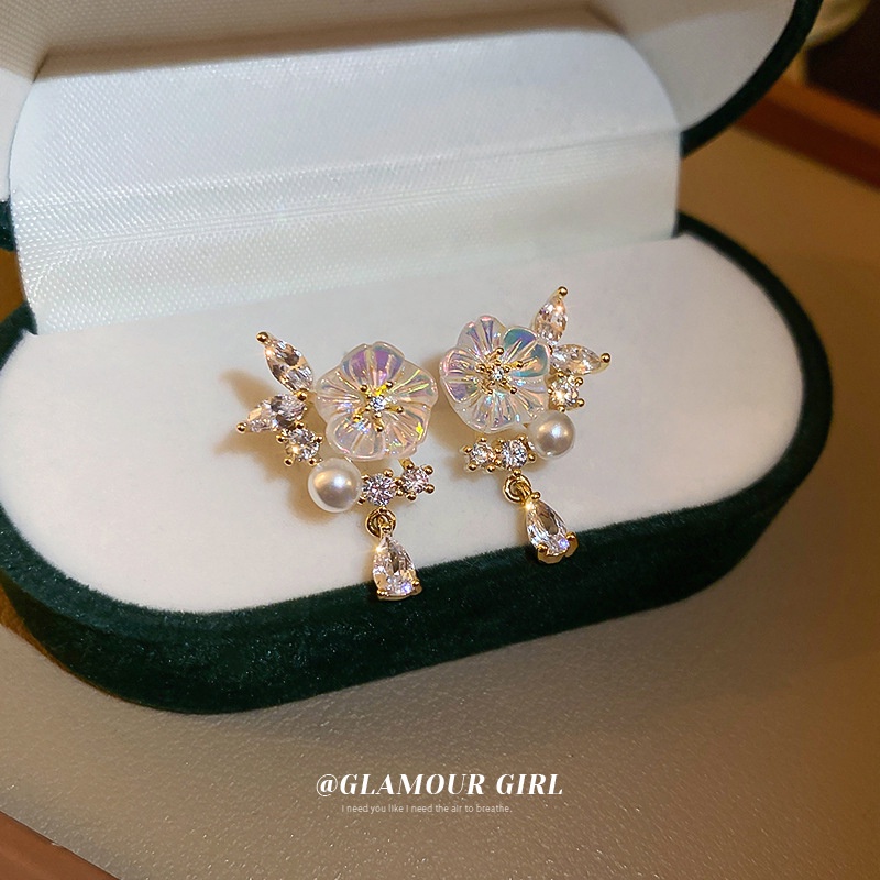 Bông Tai Hình Hoa Và Bướm Đính Đá Nhiều Màu Lấp Lánh Phong Cách Hàn Quốc