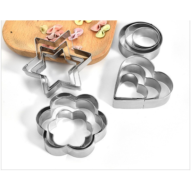 Bộ 12 Khuôn Làm Bánh Quy, Bánh Nướng - BX2972