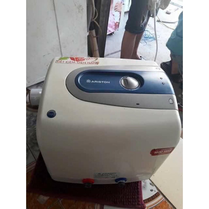 Bình nóng lạnh Ariston 30l