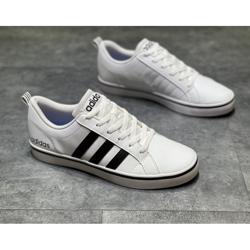 Giày Adidas trắng ba sọc - Hàng Chính Hãng (date 03/2020)