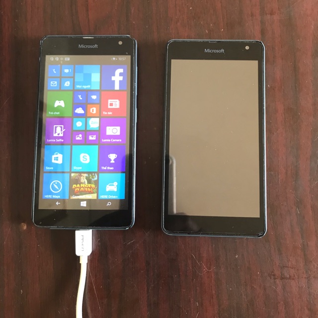 Xác điện thoại Nokia Lumia 535