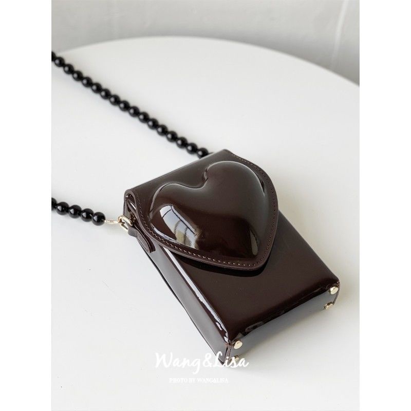 ▼◎✚Túi Đeo Chéo Da Bóng Đính Hạt Hình Trái Tim Ba Chiều Màu Đen Phong Cách ins Phong Cách Nóng Bỏng Cho Bạn Gái