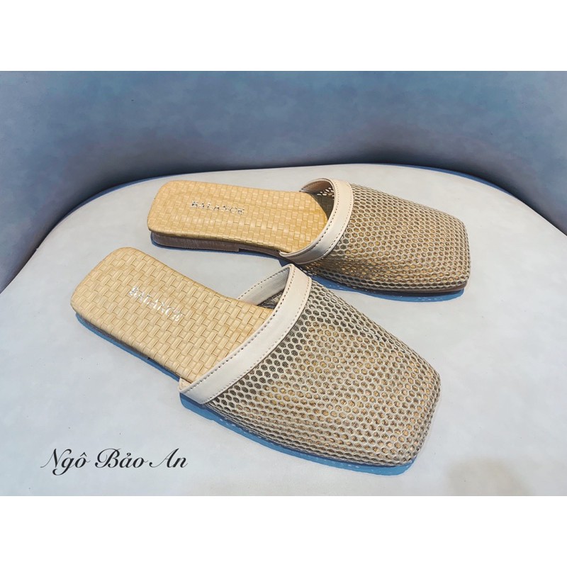 Dép sục lưới mũi vuông thời trang | BigBuy360 - bigbuy360.vn