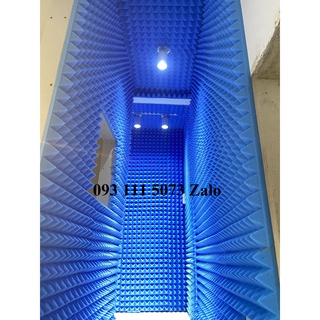Mút cách âm kim tự tháp nhiều màu KT 50x50cm
