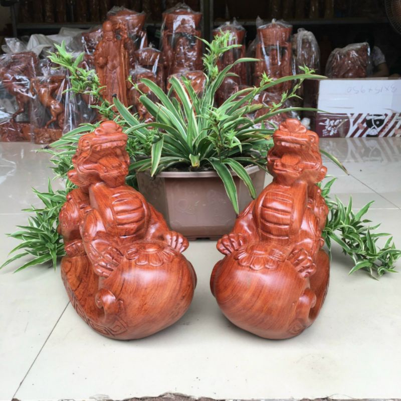 Tượng tỳ hưu gỗ hương mẫu mới 30cm