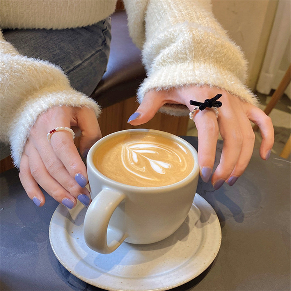 Nhẫn Nhung Đen Đính Ngọc Trai Hình Nơ Sang Trọng Thanh Lịch Cho Nữ