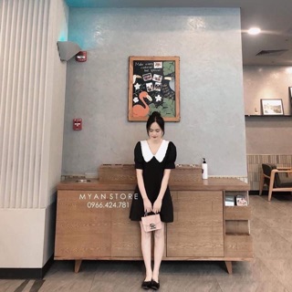 Váy đen cổ sen trắng