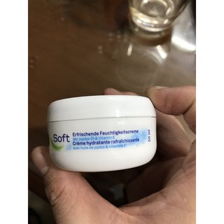 KEM DƯỠNG NIVEA SOFT
