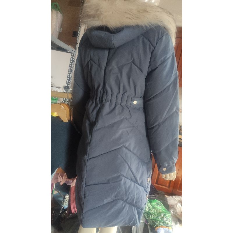 Áo khoác phao dáng dài áo phao dáng dài dây rút tạo eo hoạ tiết lượn sóng sang chảnh | BigBuy360 - bigbuy360.vn