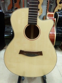 Đàn Guitar Acoutic HD150