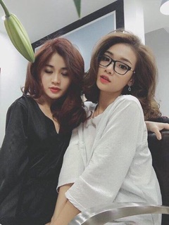 Kính cận Lv