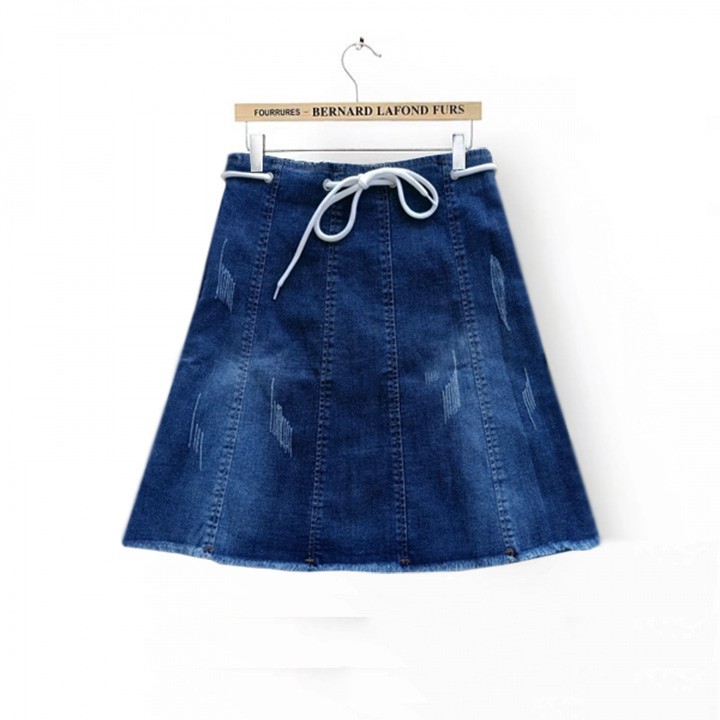Chân váy jean chữ A co giãn kèm dây lưng
