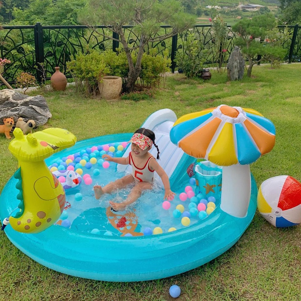 Hồ bơi cho bé Intex 57165, bể bơi cầu trượt phun nước mini trong nhà, có thể 2-3 bé chơi, chính hãng bảo hành 12 tháng