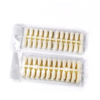 móng giả gắn sổ bảng mẫu ( 120 móng /bịch)
