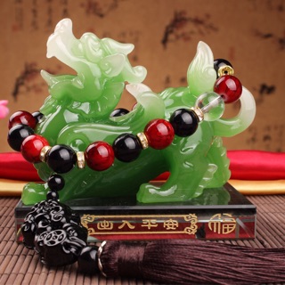 Tuỳ hưu để bàn phong thủy
