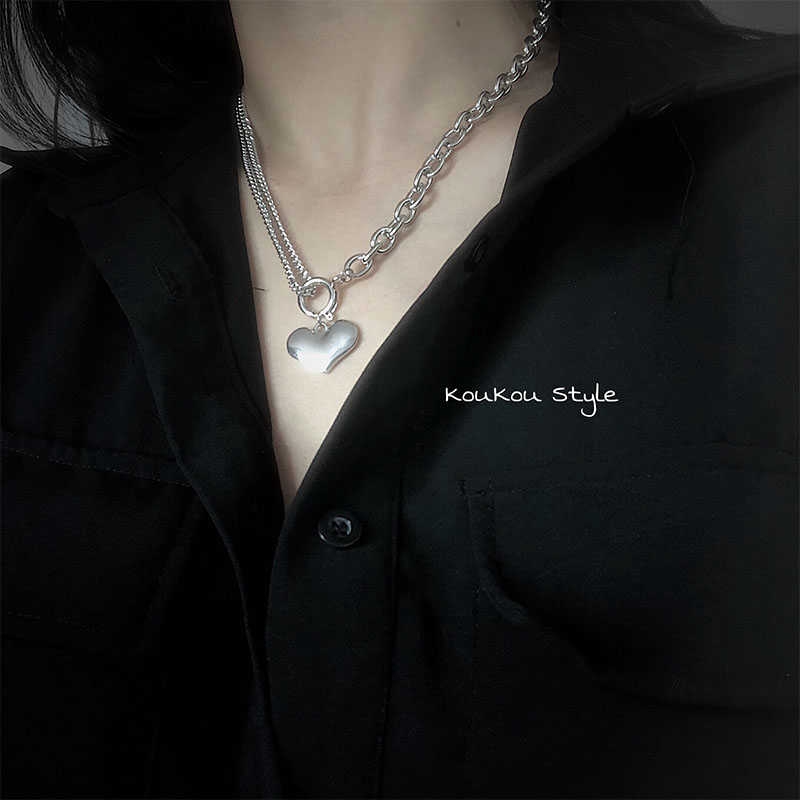 Dây Chuyền Hợp Kim Mặt Hình Trái Tim Đỏ 13053 Phong Cách Retro