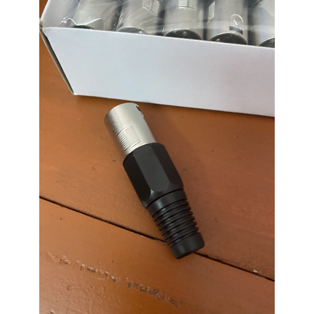 Jack hàn Canon Đực (Đen trắng)