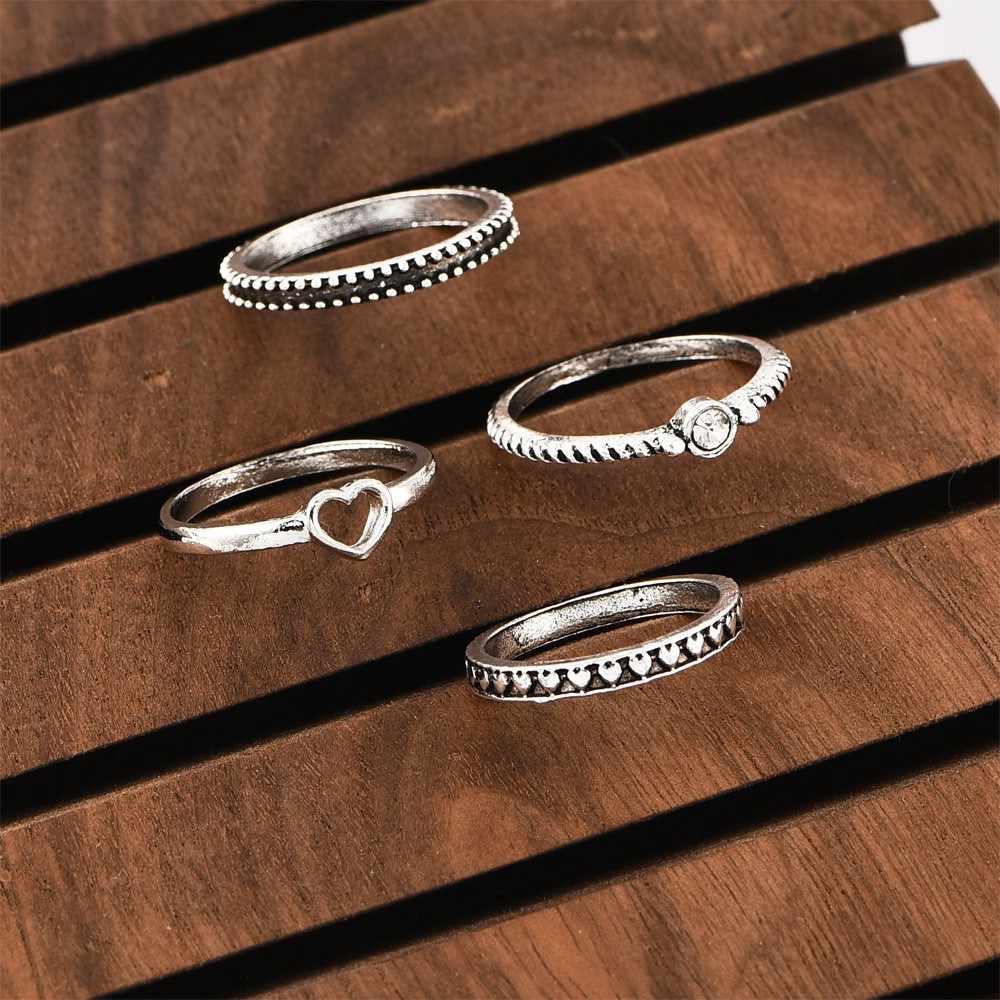 Set 4 Nhẫn Trái Tim Phong CáchCổ Điển Hàn Quốc Cho Nữ