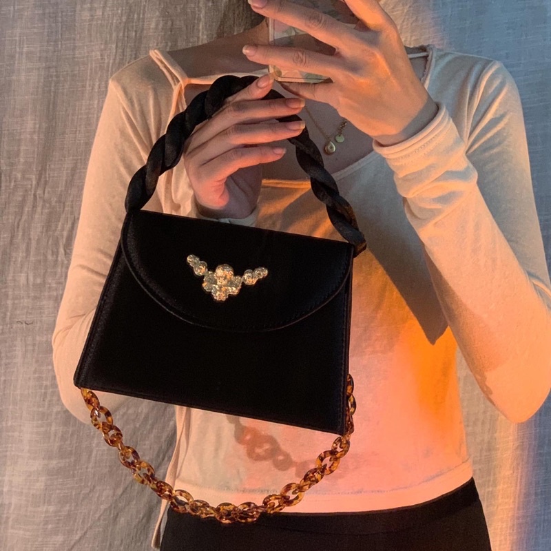 The Lolia - Túi xách satin butterfly kèm 2 loại quai