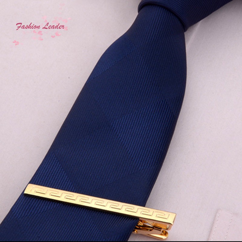 Kẹp cà vạt bằng hợp kim mạ vàng với nhiều kiểu dáng sang trọng dành cho nam