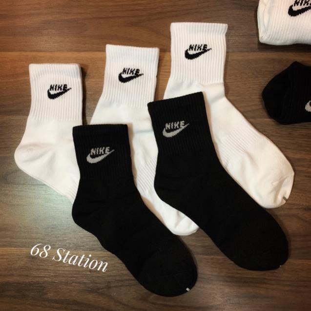 Tất Vớ Nike Thể Thao logo Chữ Trẻ Trung, dùng chơi tennis, đá bóng, đi gym, du lịch...Cực Chất 🖤
