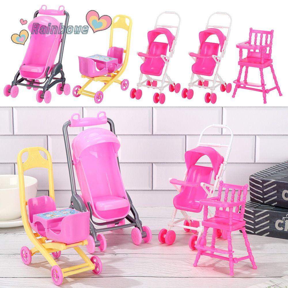 Mô hình xe đẩy em bé mini bằng nhựa trang trí nhà búp bê