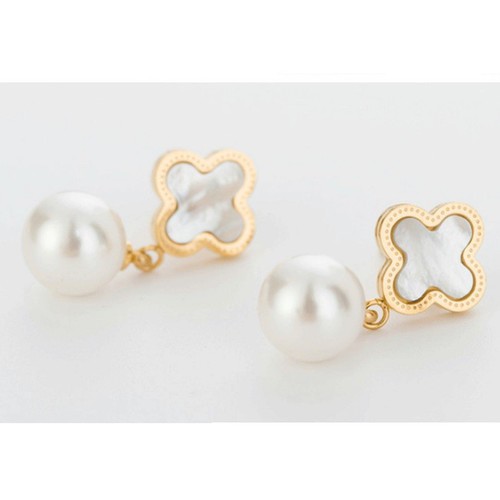 Bông Tai Cỏ 4 Lá Xà Cừ Titan Ko Đen TT 3520