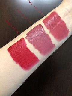 SET SON TINY TWINKLE MINI MATTE CHIC LIP LACQUER ORNAMENT