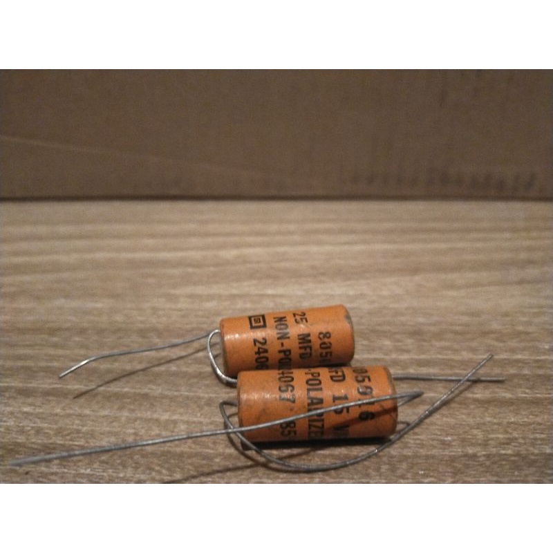 Tụ wax cap 25uf/15v non polar usa