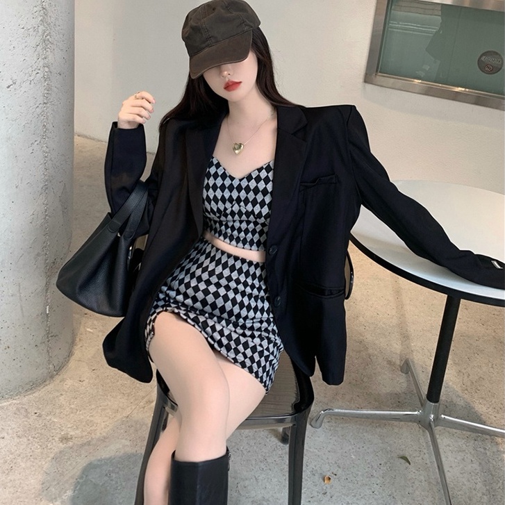 Set Áo Croptop 2 Dây + Chân Váy Ngắn Xẻ Tà Quyến Rũ Cho Nữ