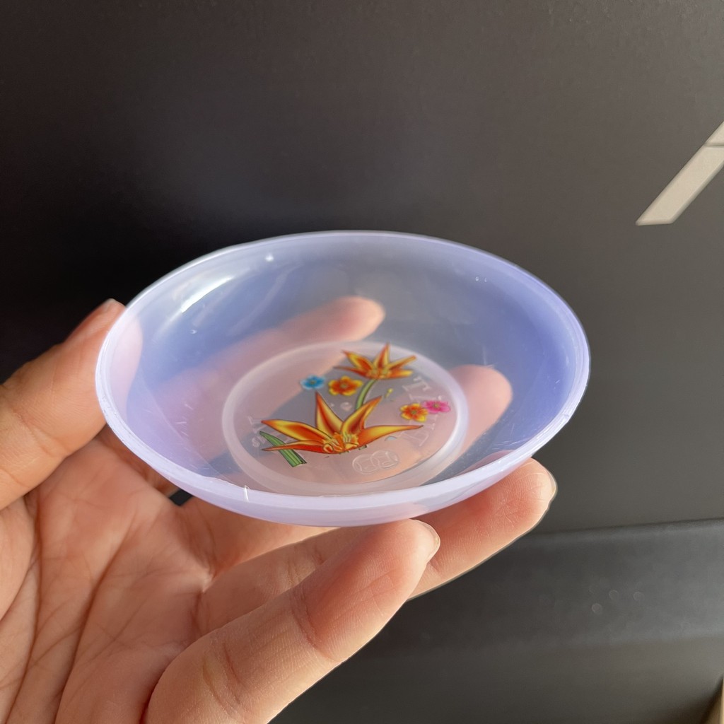 Chén, dĩa chấm nước mắm, gia vị Vĩnh Phát, màu xanh lá cây, trắng trong suốt, nhựa pe dẻo, không vỡ của gia dụng Du Thủy