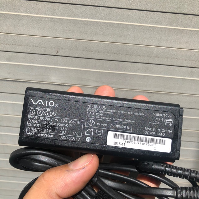 Sạc laptop sony vaio 10.5V chính hãng