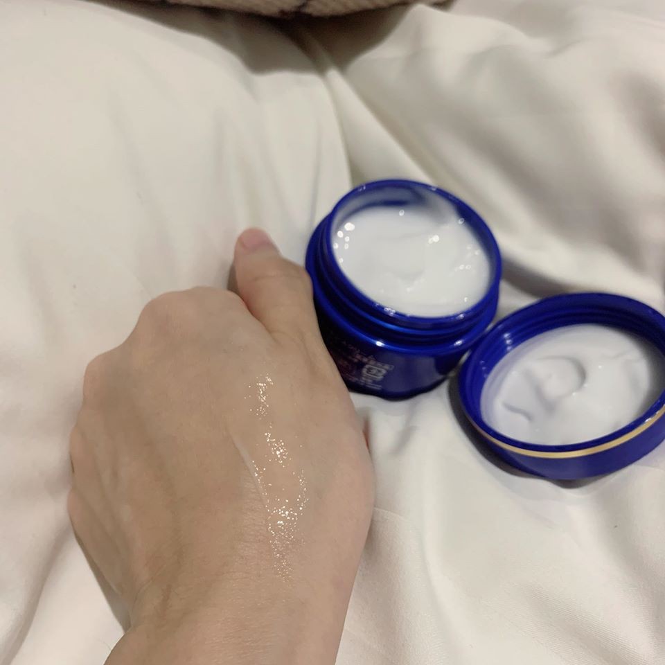 Kem Dưỡng Meishoku Whitening Essence Cream