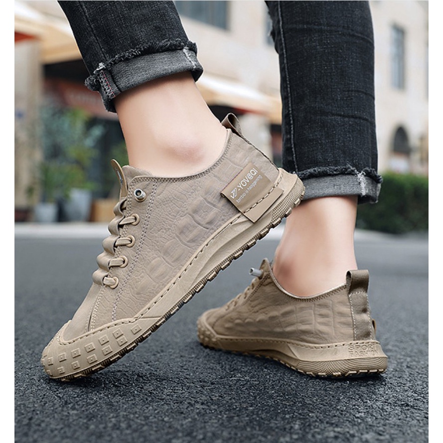 Giày lười nam cao cấp chất liệu vải jeans dập vận cá sấu kiểu dáng cực ngầu phong cách cá tính J398 | BigBuy360 - bigbuy360.vn