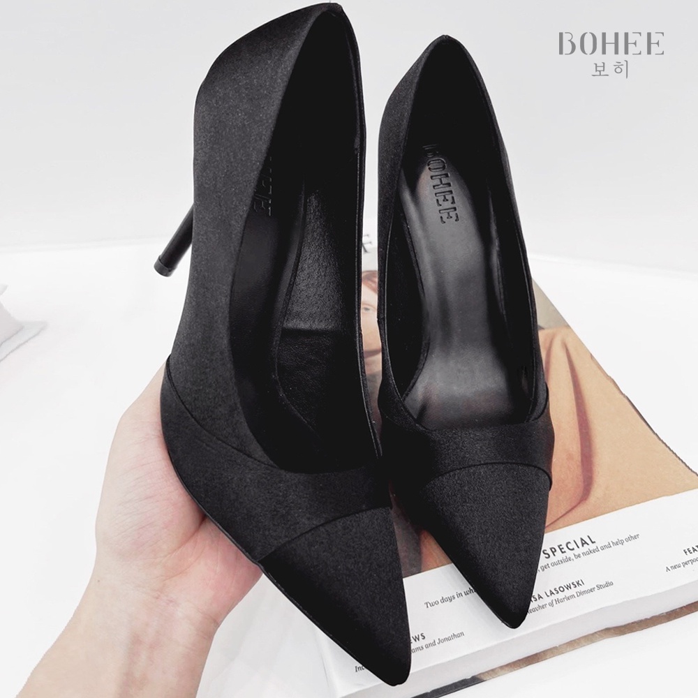Giày cao gót nữ mũi nhọn Satin màu đen dáng siêu sang BOHEE GD28